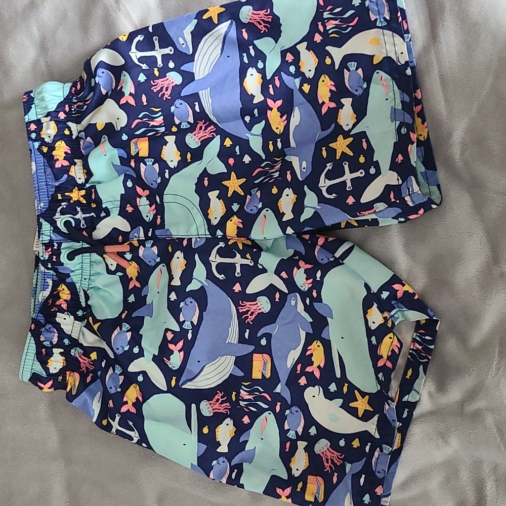 Adorable bathing suit Whales 🐋& fish 🐟